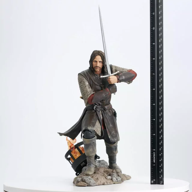 Figurka Herr der Ringe - Aragorn Galerie Diorama (DiamondSelectToys)