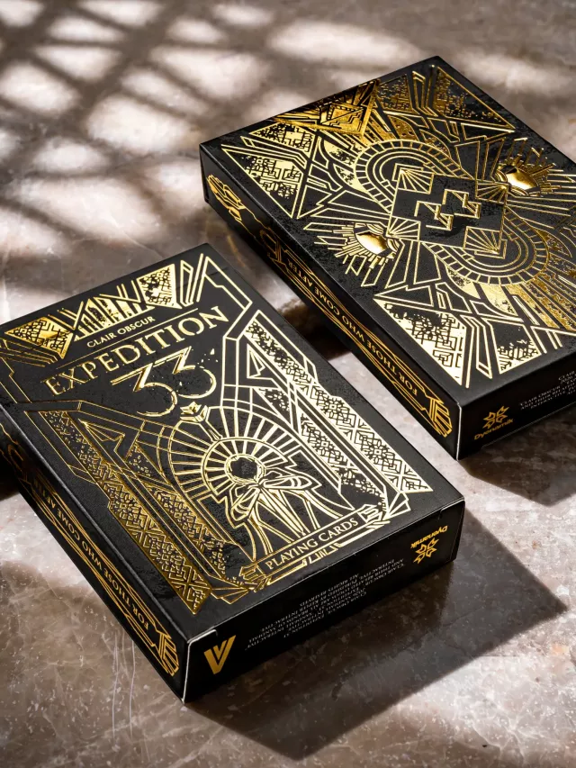 Spielkarten Clair Obscur: Expedition 33 - Obscur Edition
