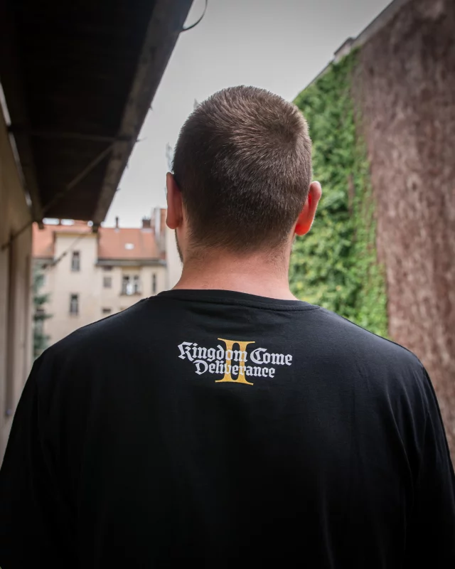 T-Shirt Kingdom Come: Deliverance II - Radzig Kobylas Schwert