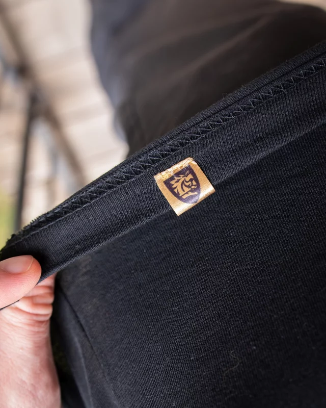 T-Shirt Kingdom Come: Deliverance II - Radzig Kobylas Schwert