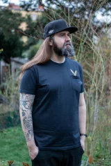 T-Shirt Kingdom Come: Deliverance II - Hase in der Tasche 